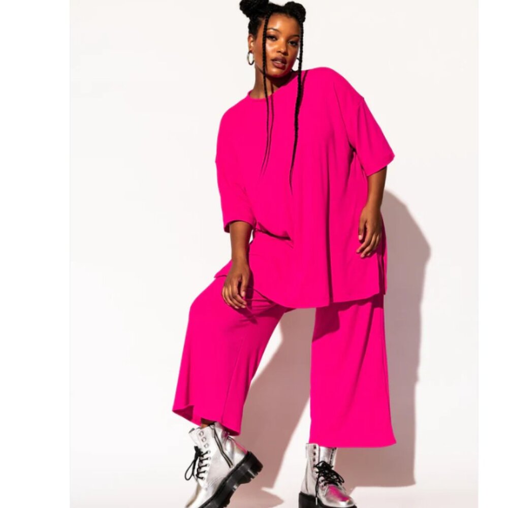 Lex Ribbed Playsuit in Hot Pink